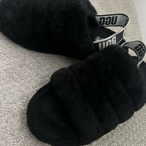 UGG Fluff Yeah Women’s Sandals